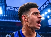 九游会-关于巴特勒新星惊险取胜表现惊艳，FPX未来可期！的信息