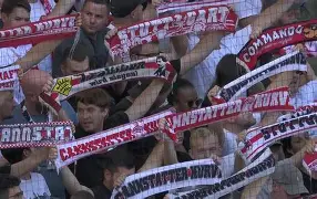  药厂勒沃库森夺冠 