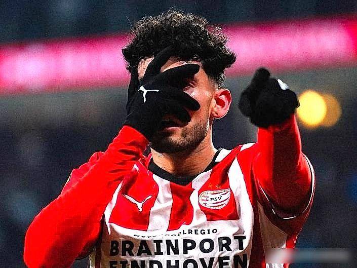 包含转会期埃因霍温刷新队史纪录——意大利杯节点到来；更衣室稳定；细节决定成败的词条