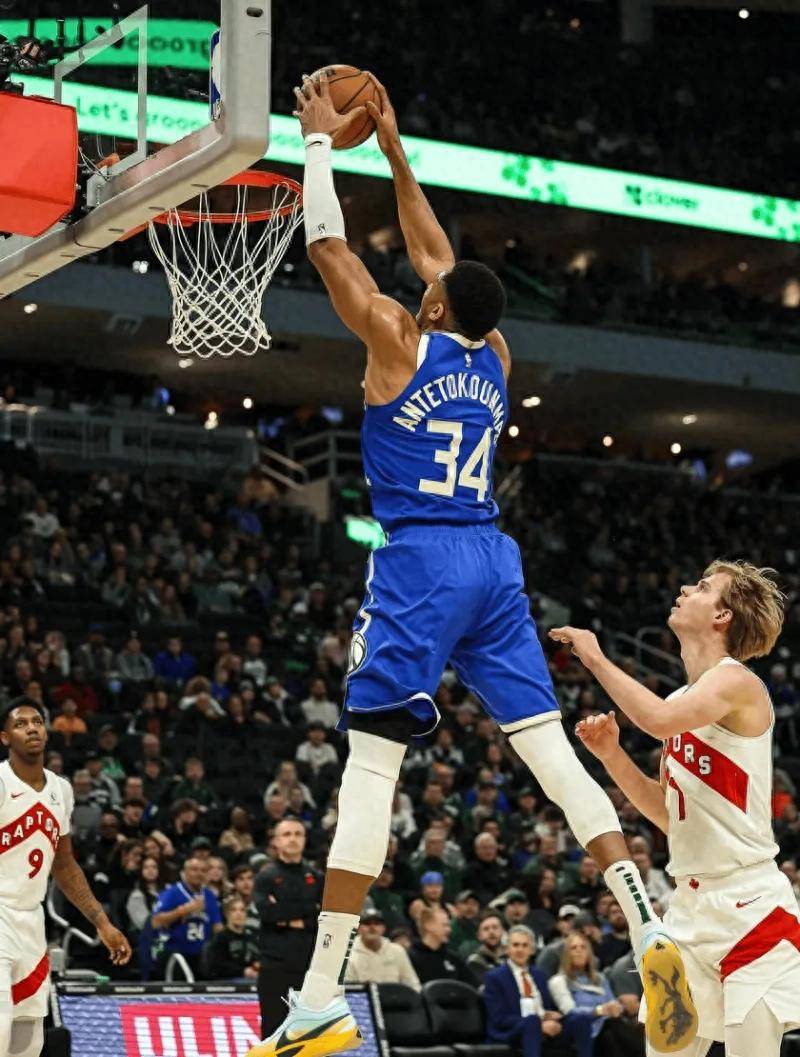 关于字母哥迎来十五赛季高光表现，独行侠球迷沸腾！的信息